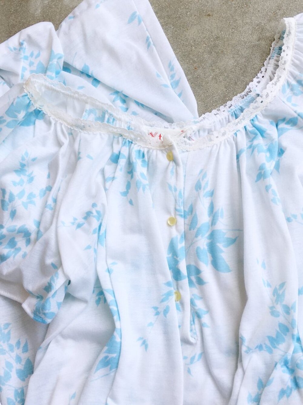 Vintage Floral Blue and White Nightgown